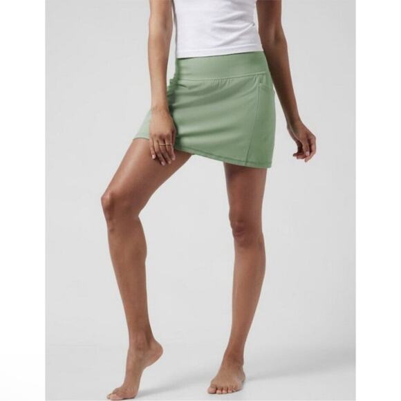 NWT Athleta Salutation Stash Pocket 14.5" Skort | Green | SZ L - Picture 1 of 9